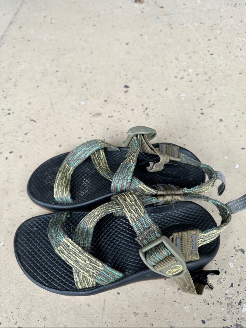 Chaco sport sandals in black with green and tan woven straps-13